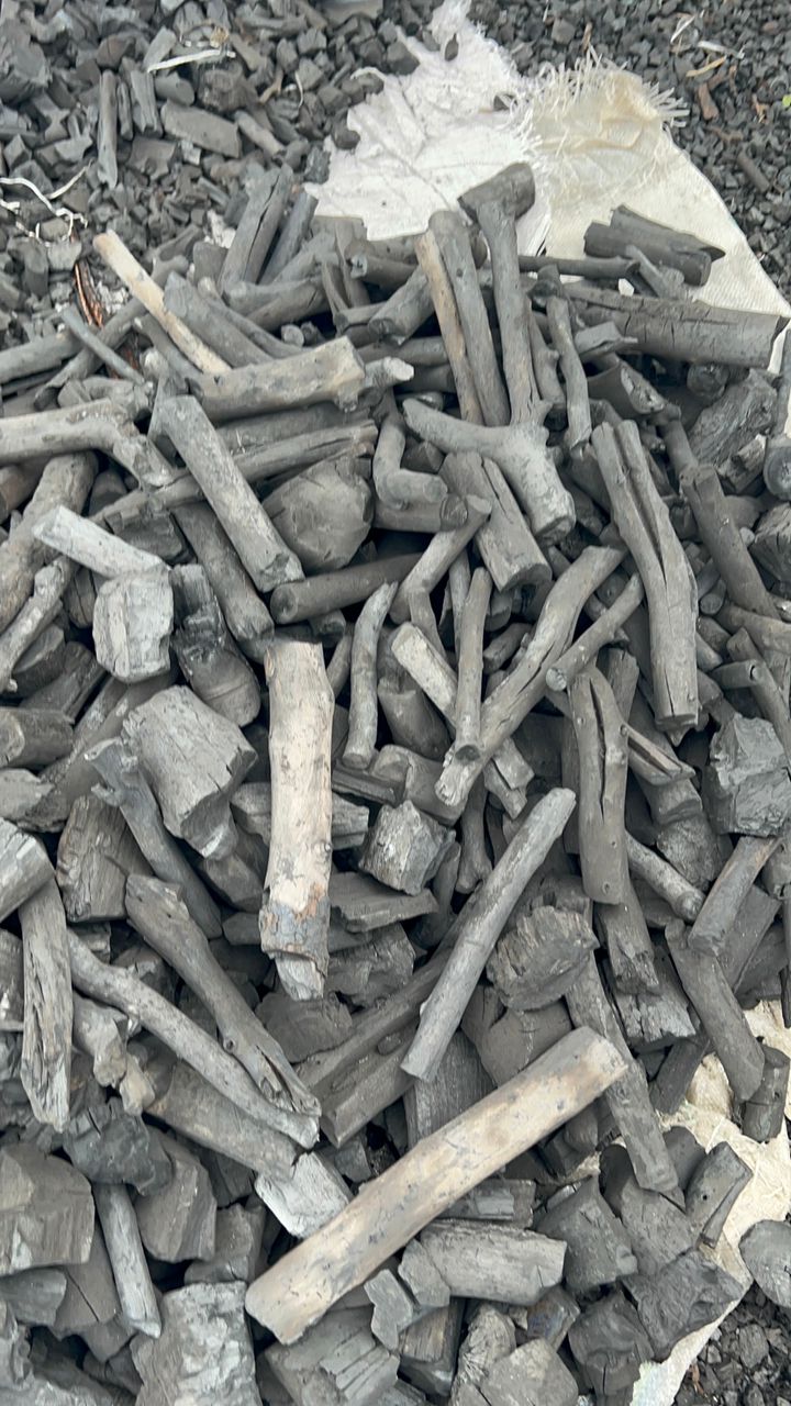 NON SPARKING RESTAURANT GRADE CHARCOAL